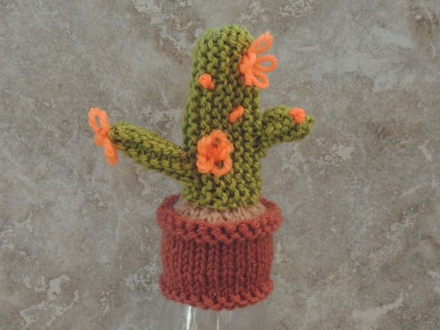 Cactus Innocent Smoothie hat pattern link