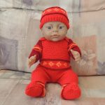 Clothes-knitted-for-baby-doll