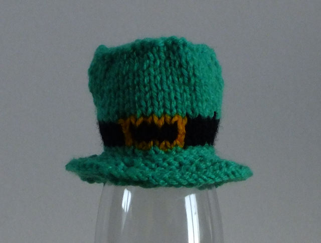 Leprechaun Innocent Smoothie hat pattern link