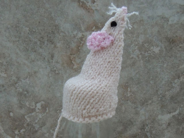 Mouse Innocent Smoothie hat pattern link