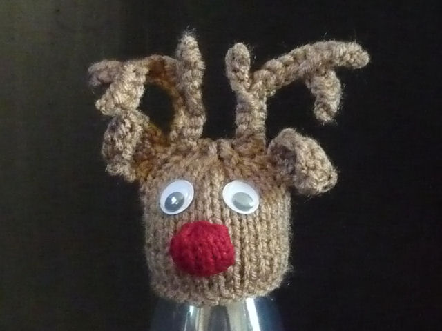 Reindeer Innocent Smoothie hat pattern link