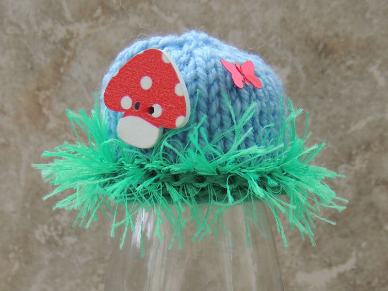 Toadstool button Innocent Smoothie hat pattern link