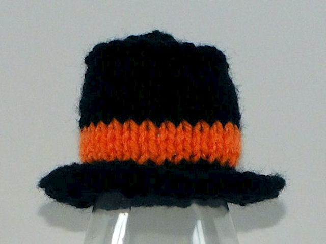 Top Hat Innocent Smoothie hat pattern link
