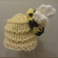 Beehive-Innocent-Smoothie-Hat-Pattern